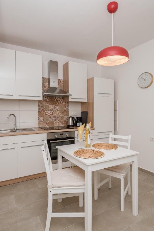 Apartment Angelina Free Public Parking Zadar Buitenkant foto